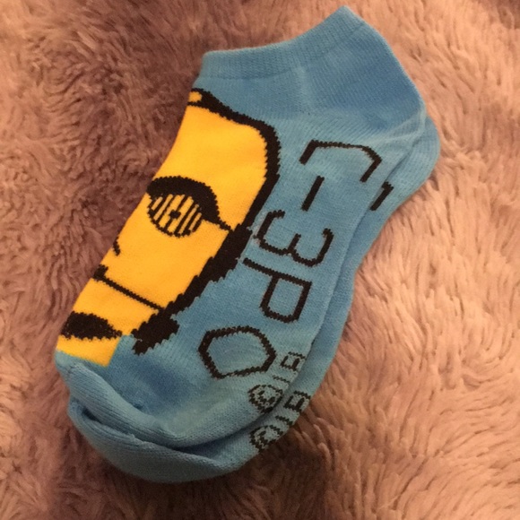 9 pairs of Star Wars socks in various kids sizes - Picture 4 of 5